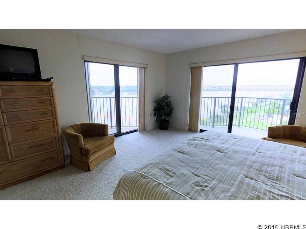 Diamond Head Point Condo - Residential