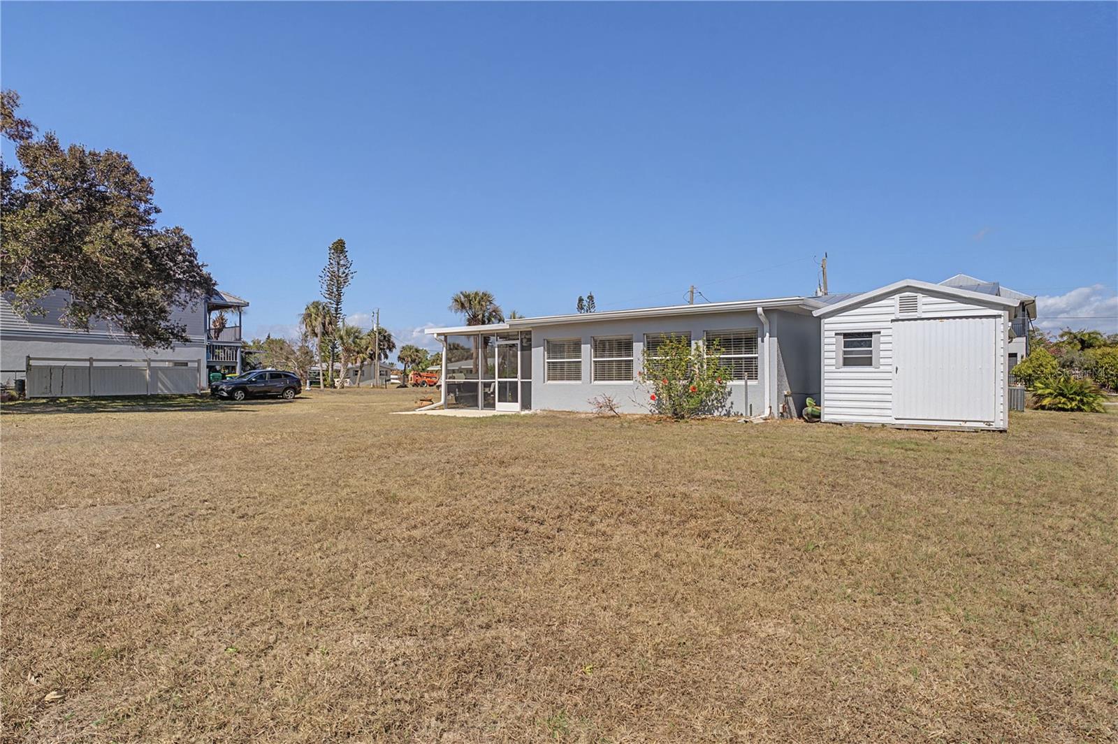 SUNCOAST 01 - Residential