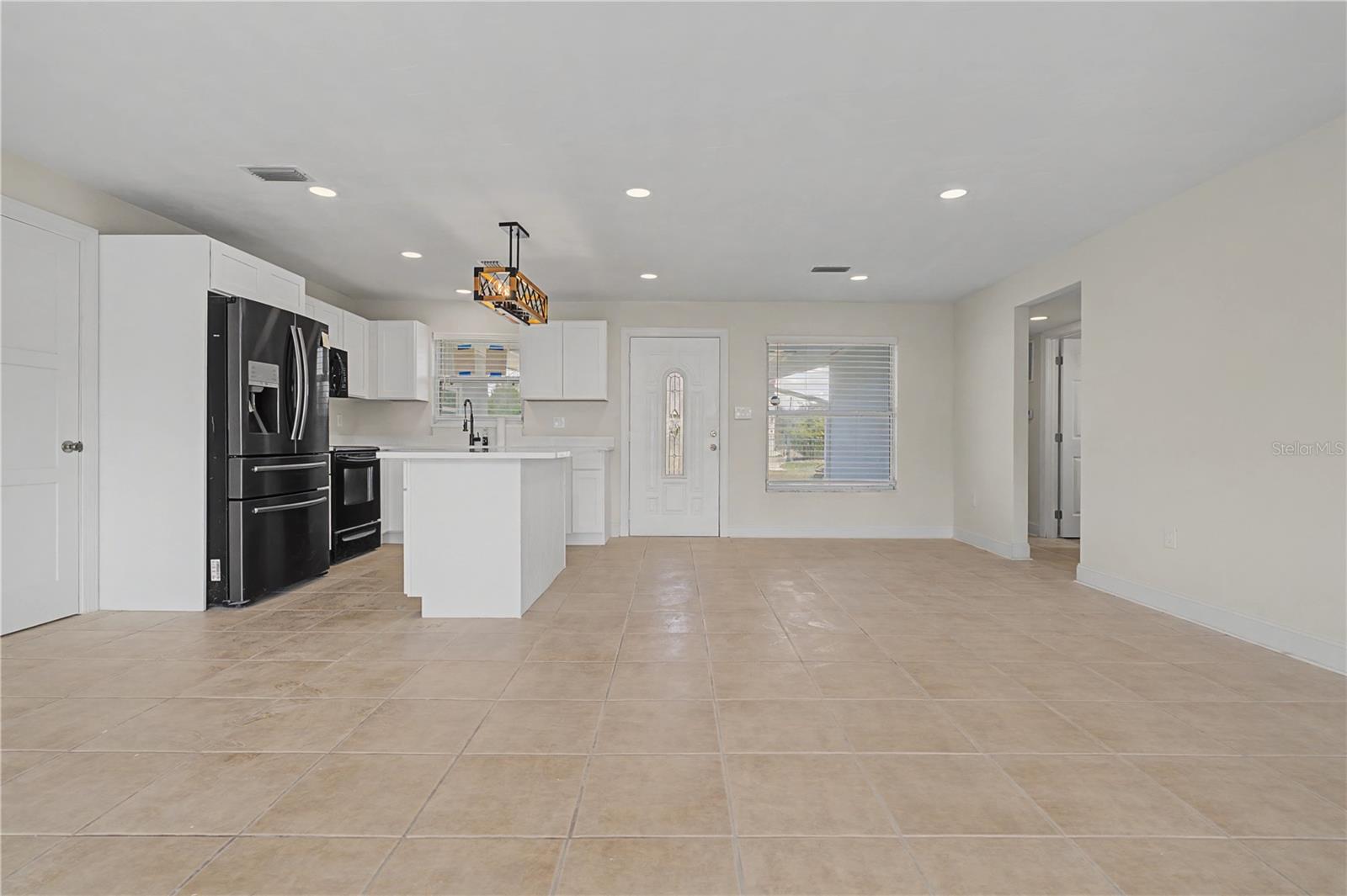 SUNCOAST 01 - Residential