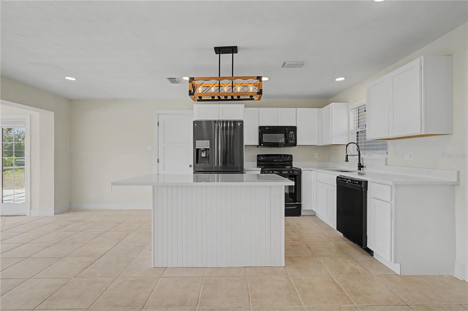 SUNCOAST 01 - Residential