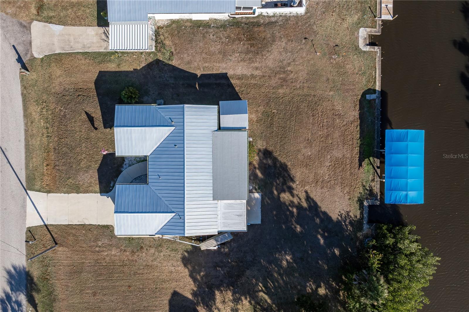 SUNCOAST 01 - Residential