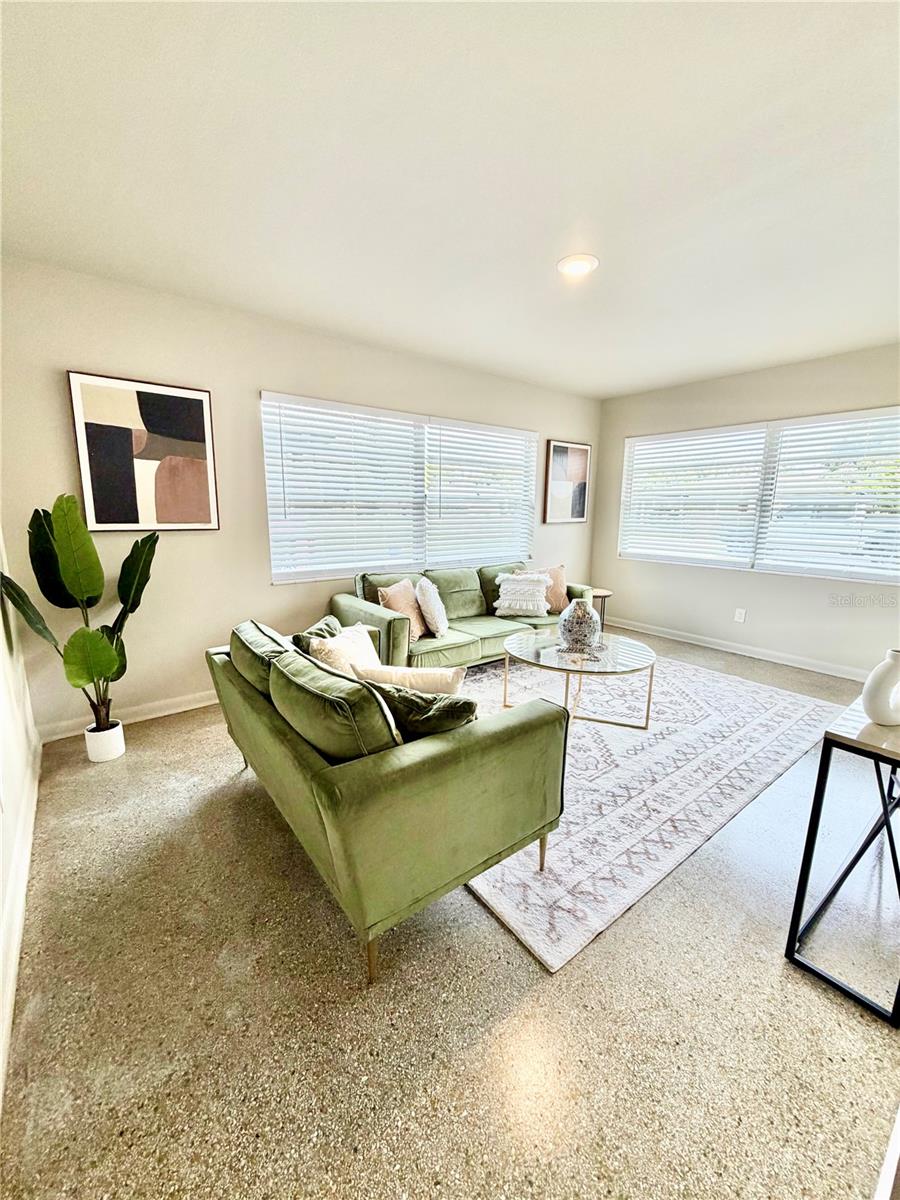 GLENNOAKS REV SUB - Residential