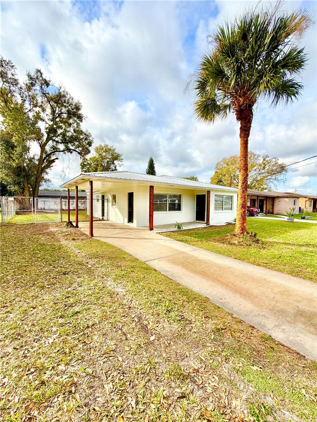 Photo of 2804 W Ohio Avenue, Tampa, FL 33607 (MLS # TB8464663)