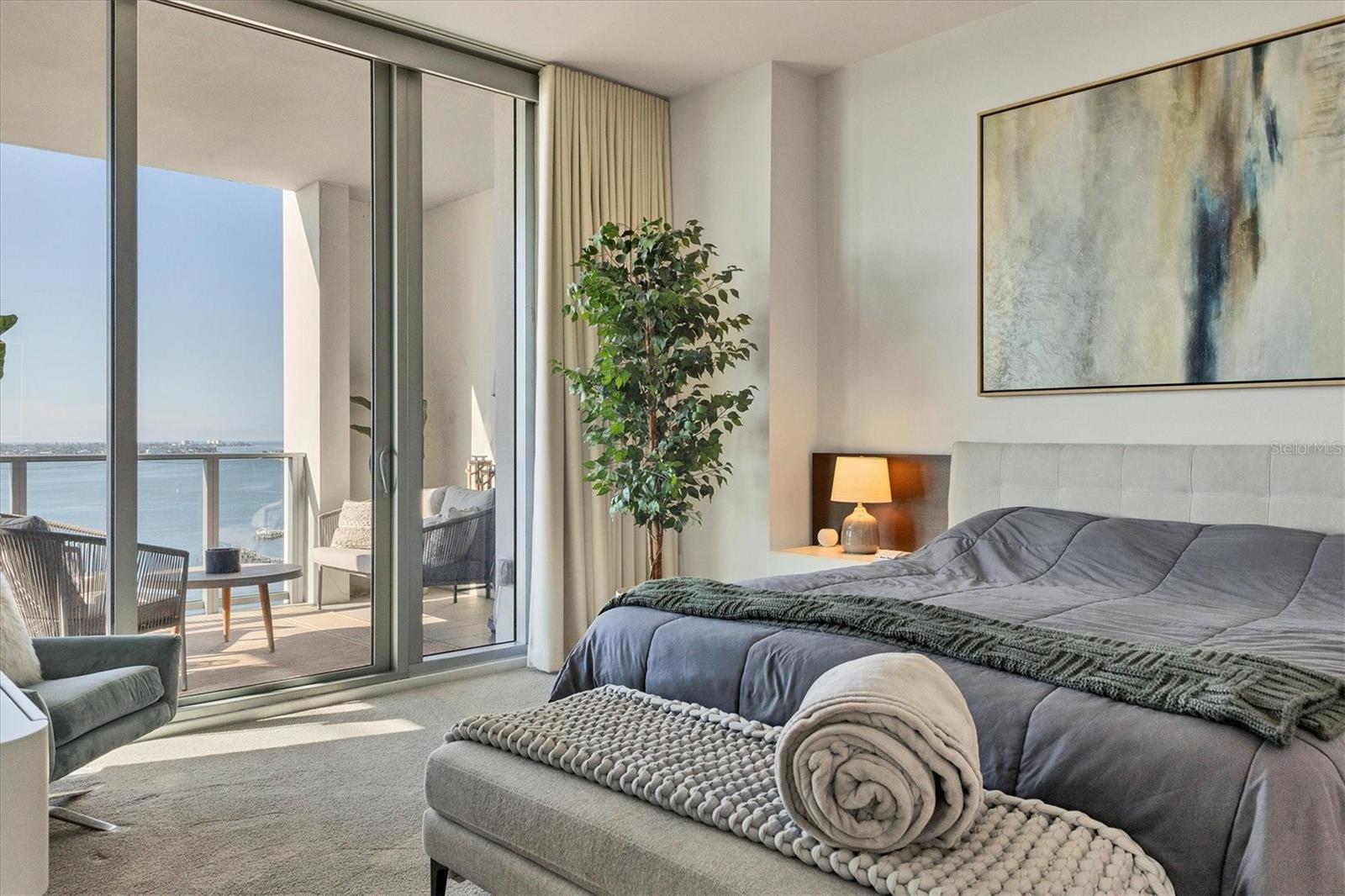 VUE SARASOTA BAY - Residential