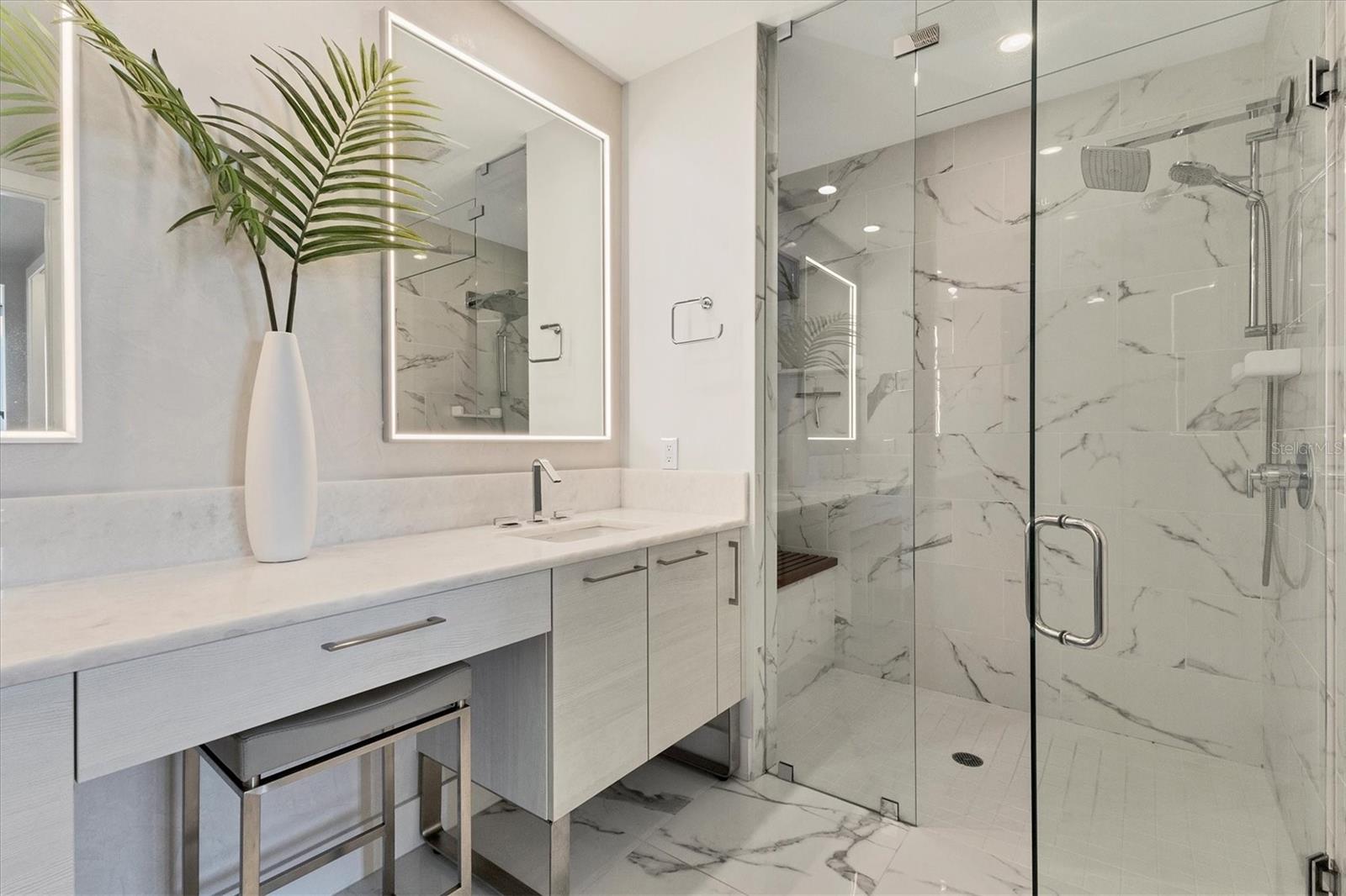 VUE SARASOTA BAY - Residential