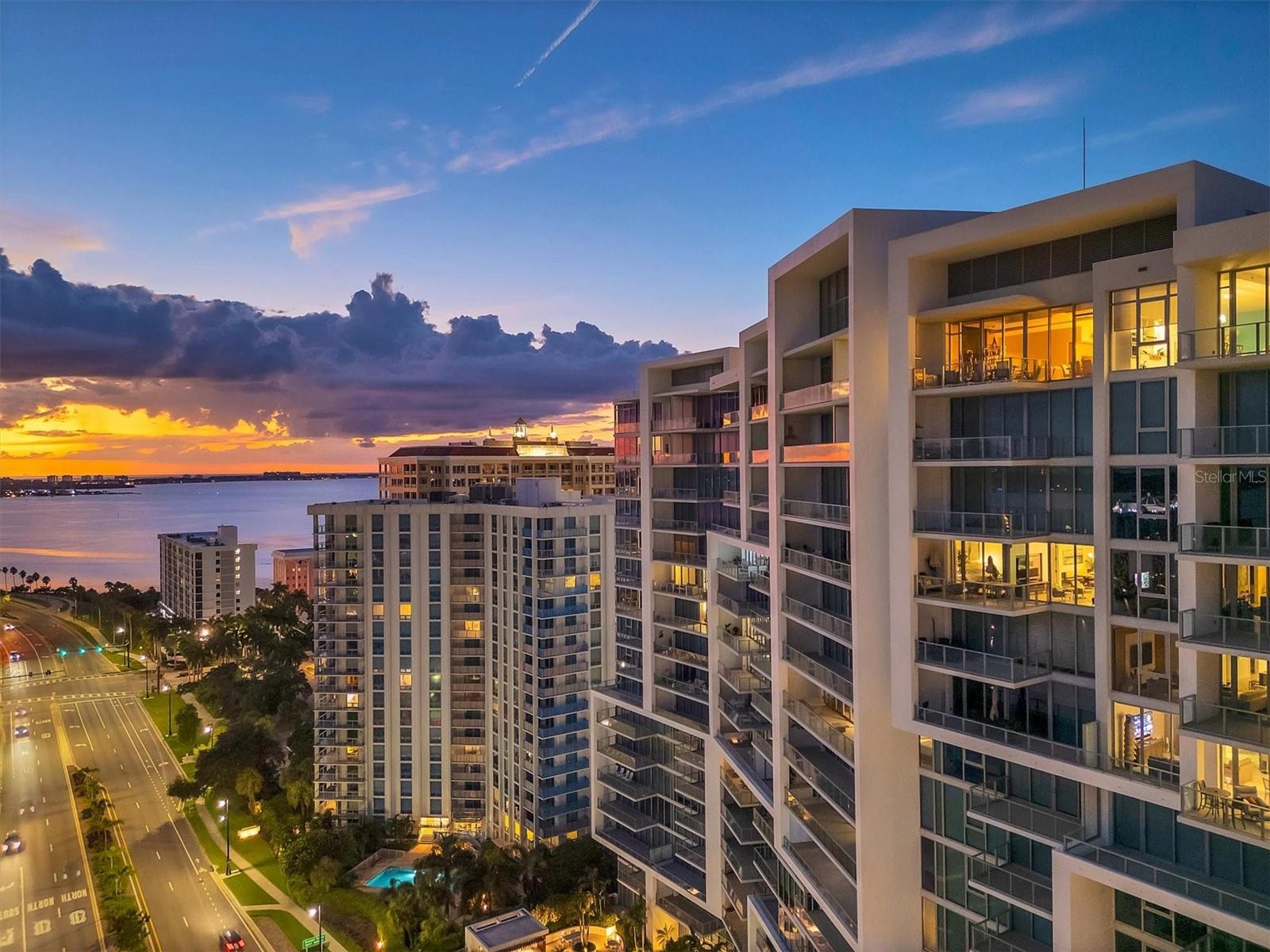 VUE SARASOTA BAY - Residential