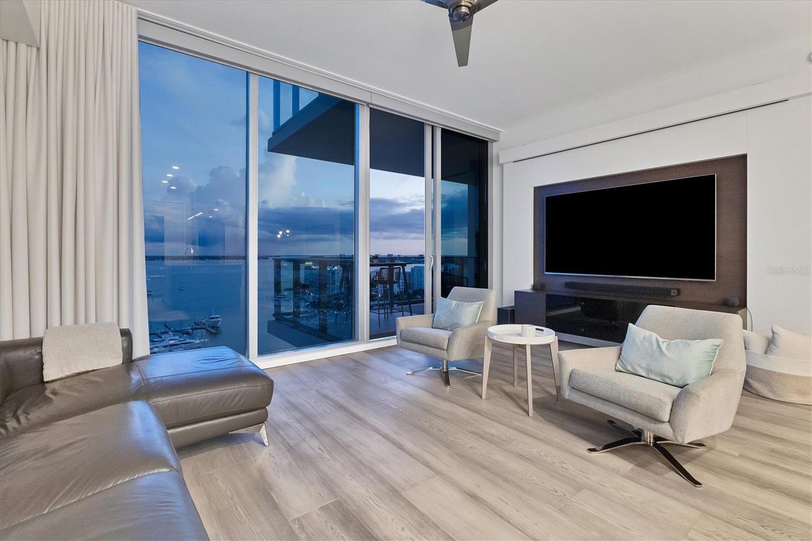 VUE SARASOTA BAY - Residential