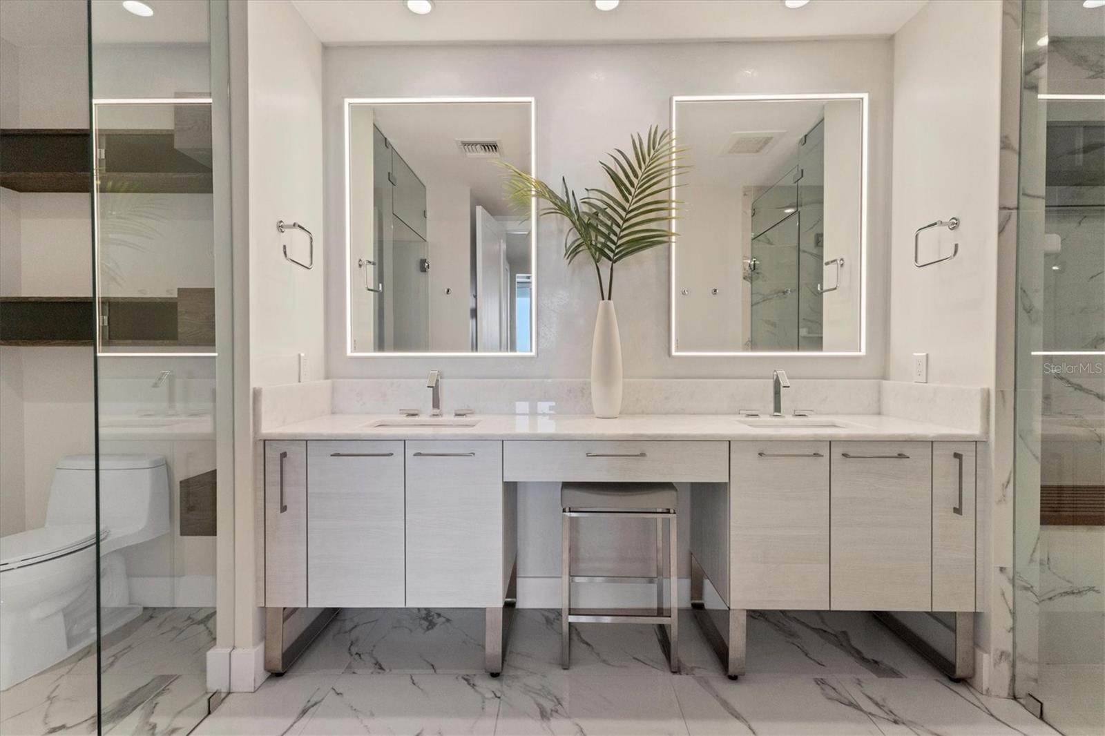 VUE SARASOTA BAY - Residential