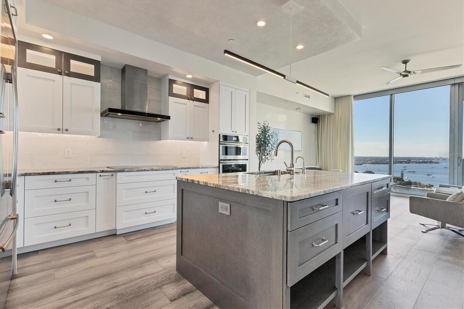 VUE SARASOTA BAY - Residential