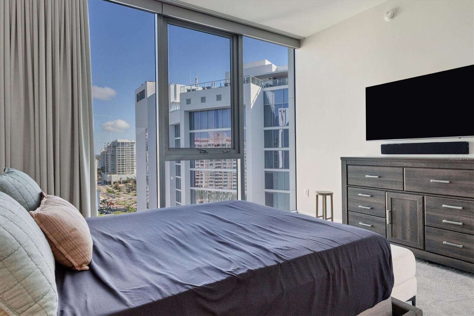 VUE SARASOTA BAY - Residential