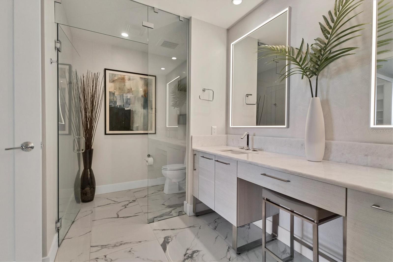 VUE SARASOTA BAY - Residential