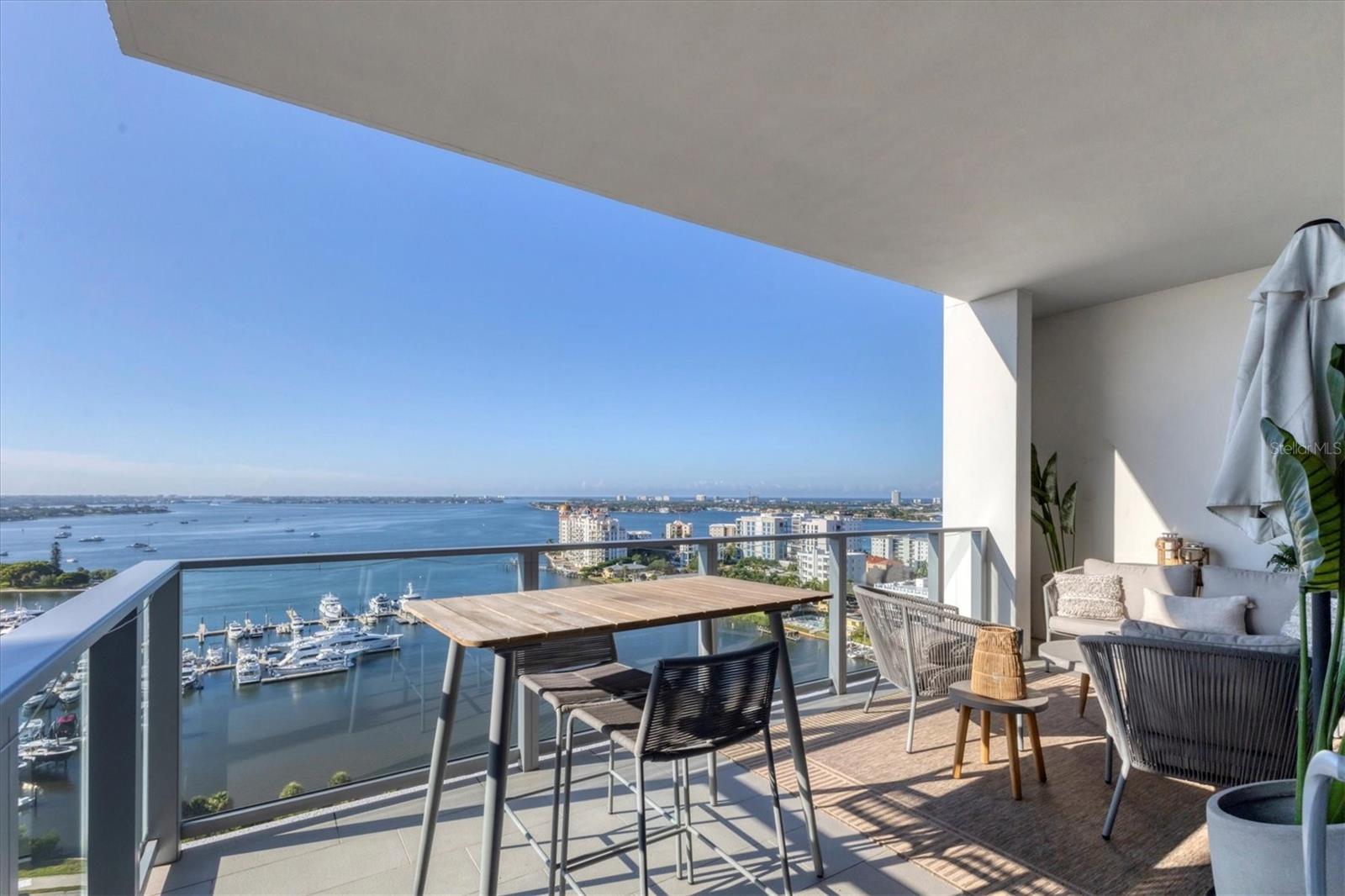 VUE SARASOTA BAY - Residential