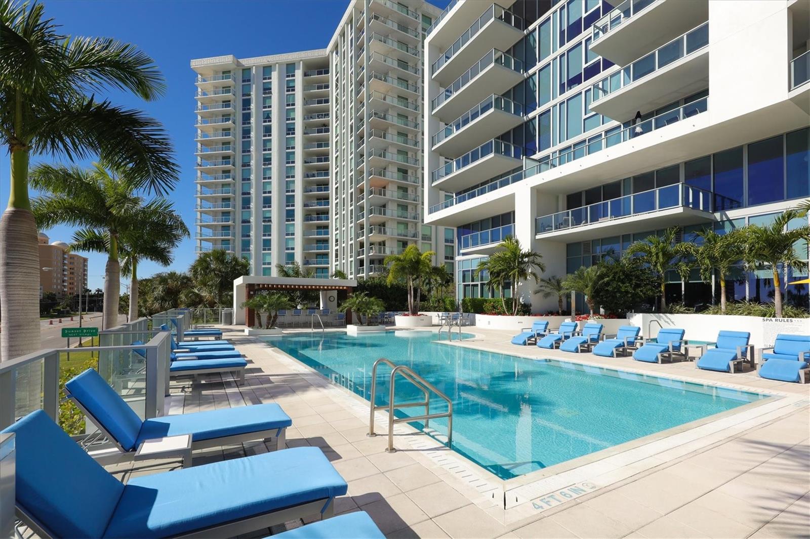 VUE SARASOTA BAY - Residential