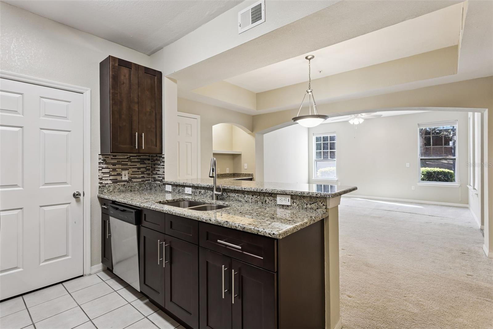 BORDEAUX BLDG 1 - Residential