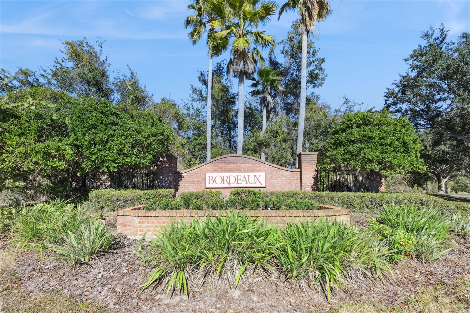 BORDEAUX BLDG 1 - Residential