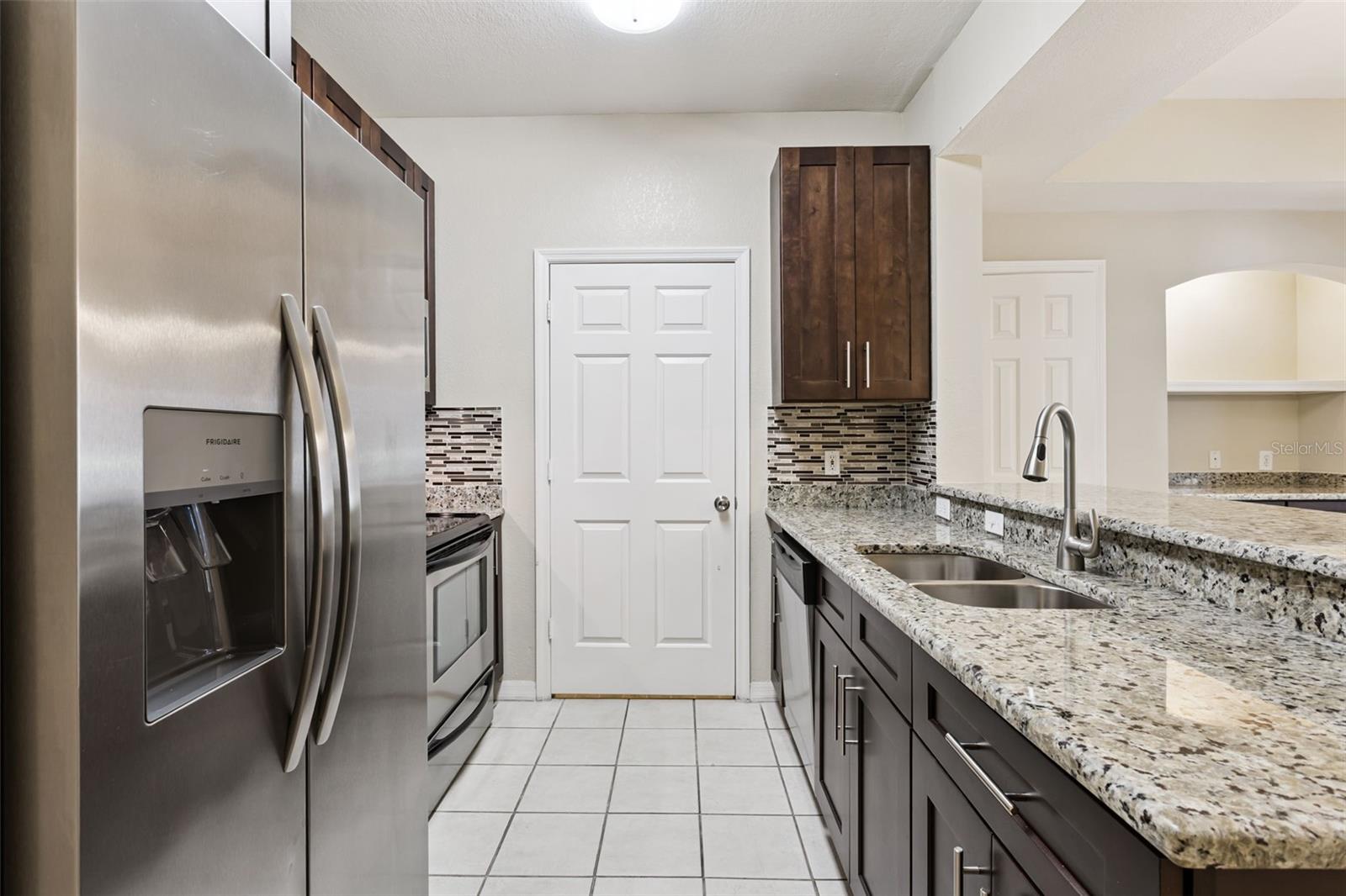 BORDEAUX BLDG 1 - Residential