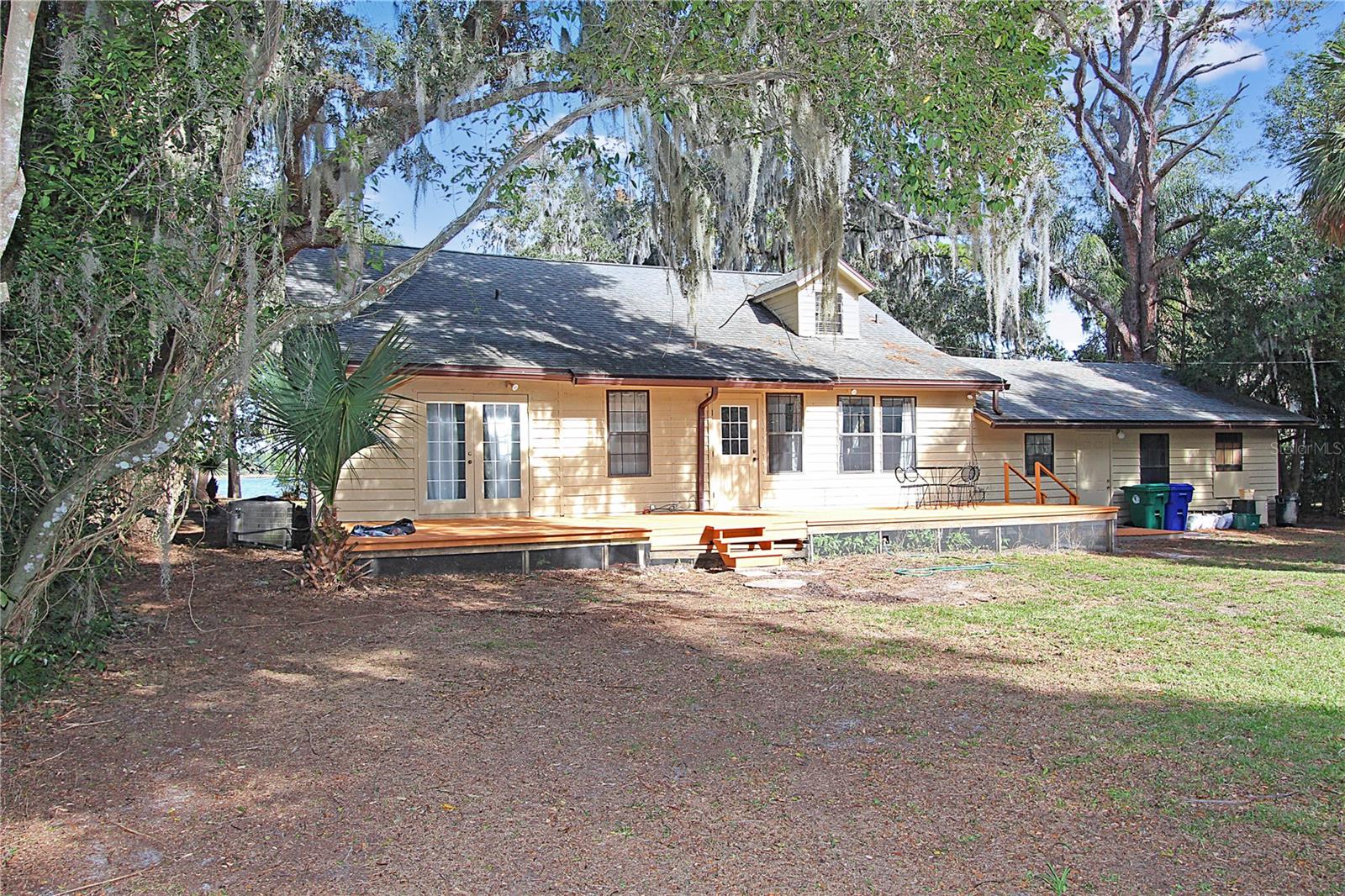 CRYSTAL LAKE WINTER HOMES - Residential Lease