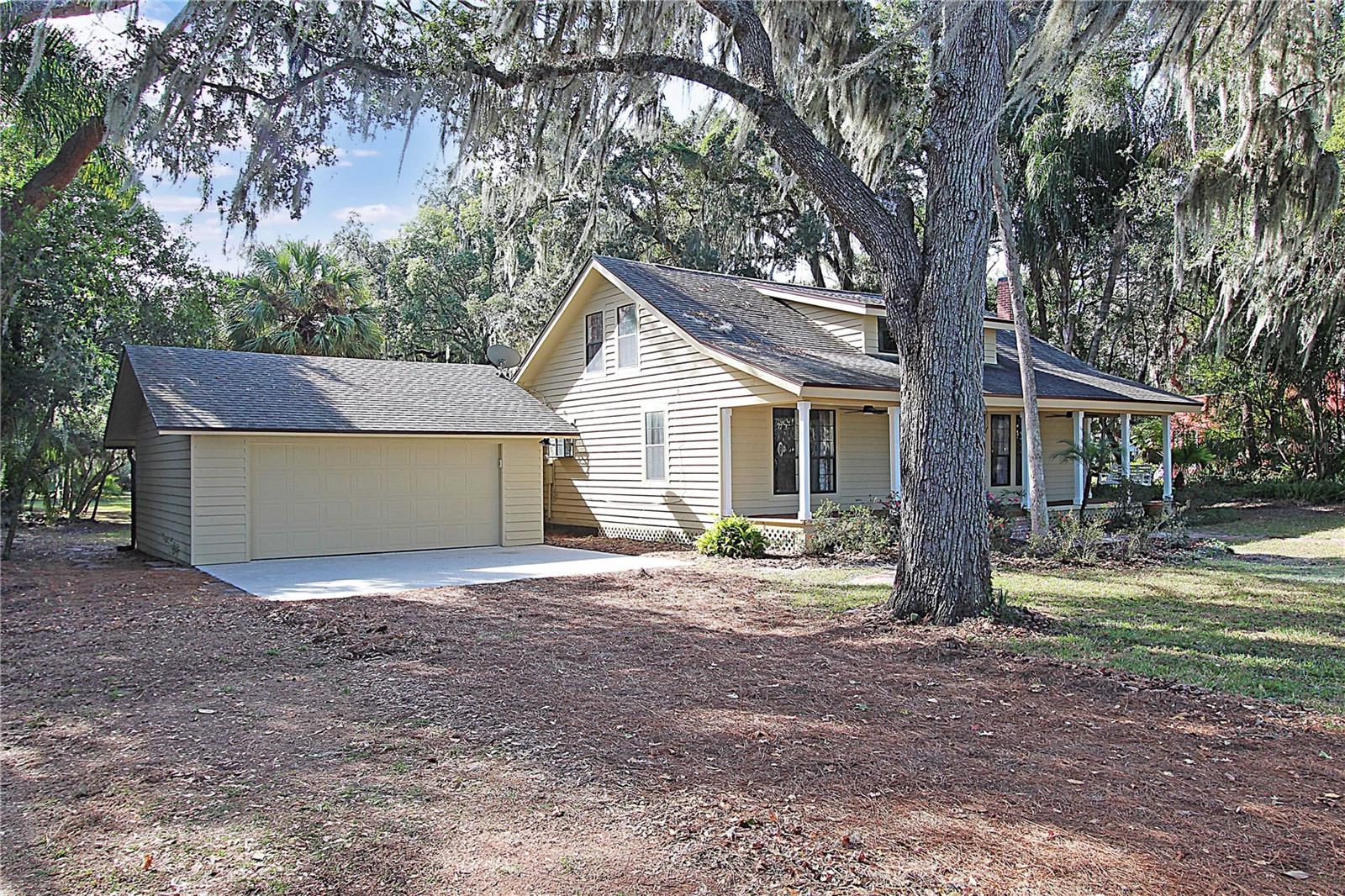 CRYSTAL LAKE WINTER HOMES - Residential Lease