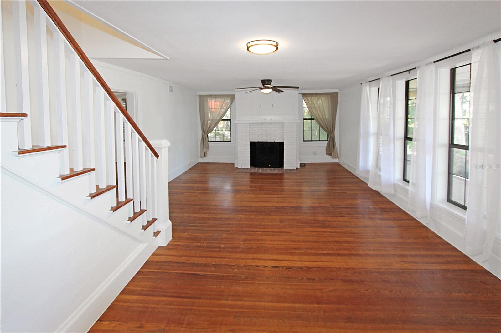 CRYSTAL LAKE WINTER HOMES - Residential Lease