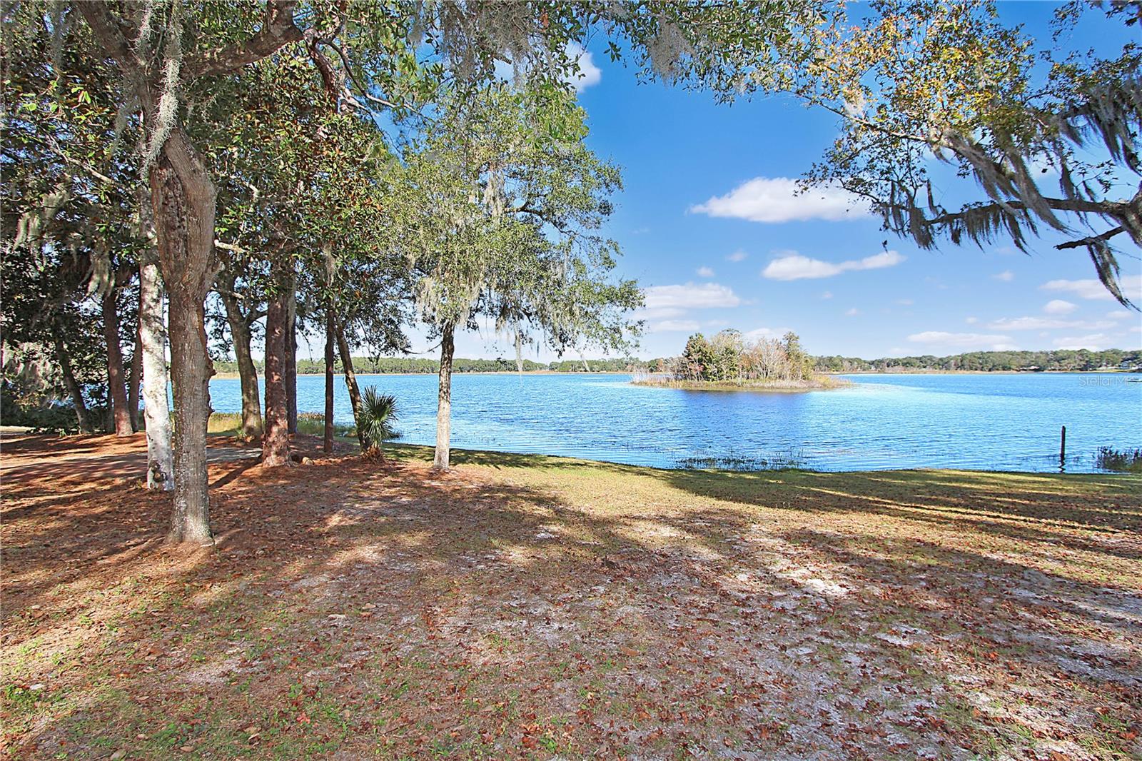 CRYSTAL LAKE WINTER HOMES - Residential Lease