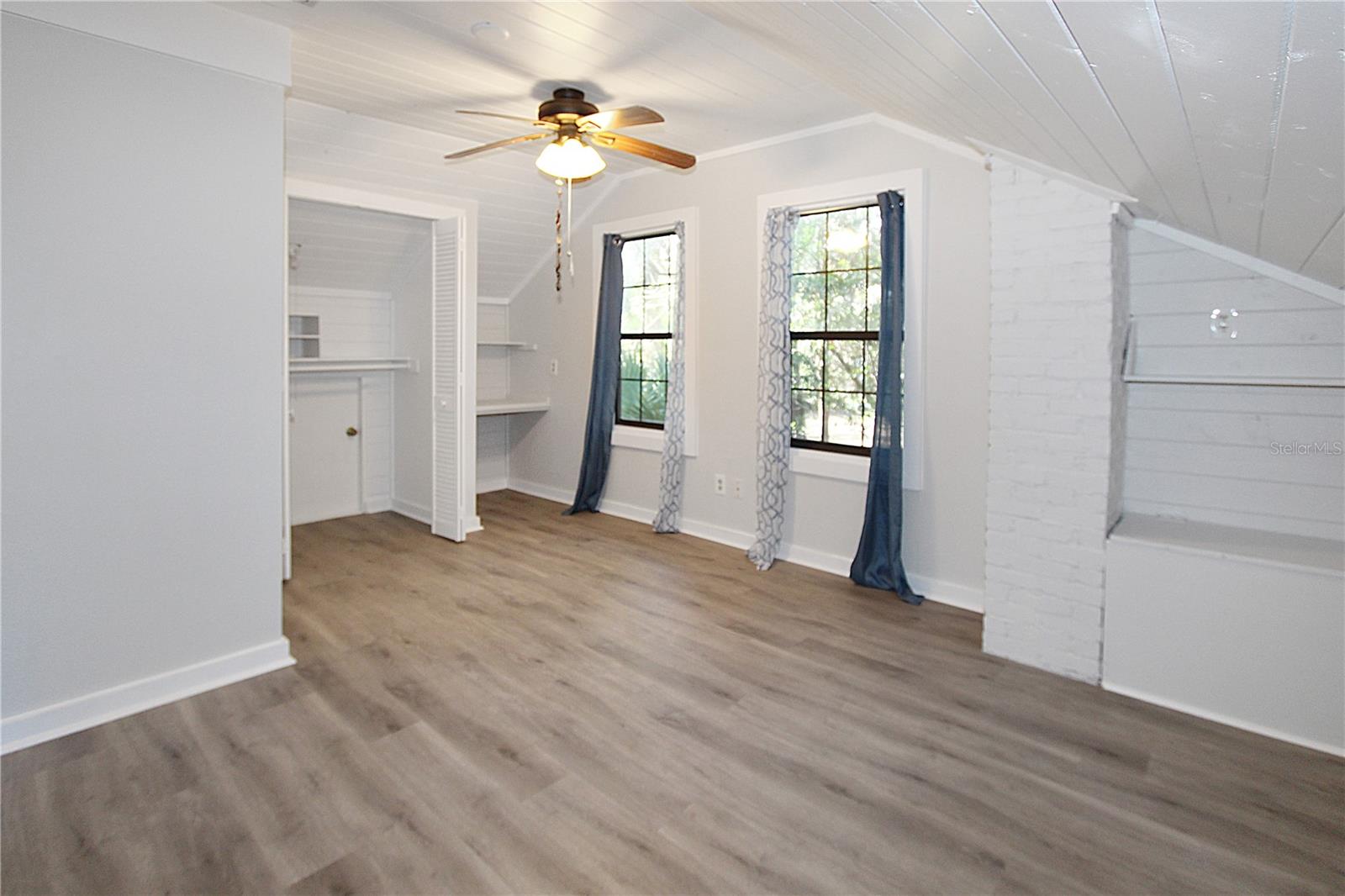 CRYSTAL LAKE WINTER HOMES - Residential Lease