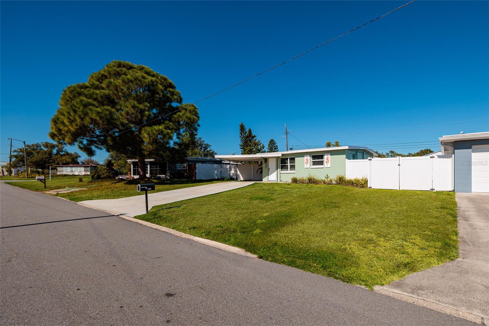 ORANGE LAKE VILLAGE - Residential