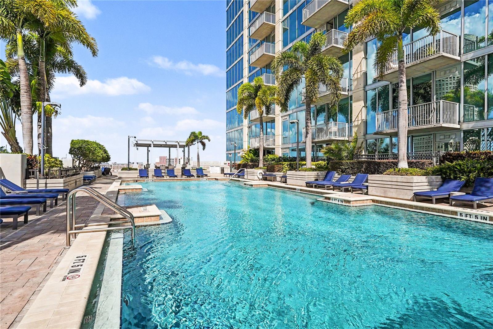 SKYPOINT A CONDO - Residential