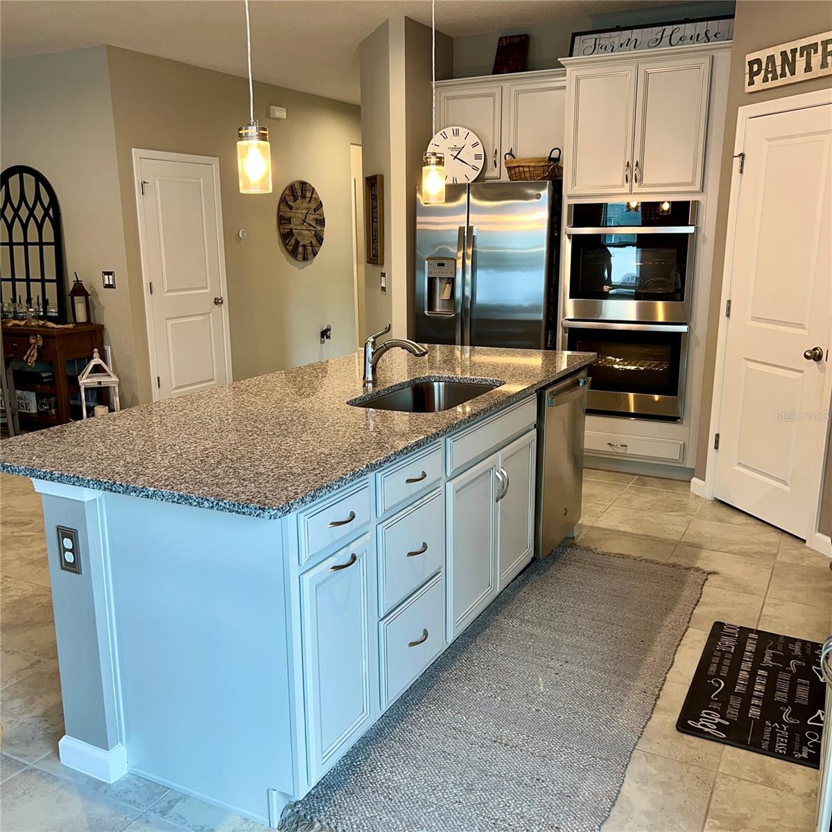 DORA LANDINGS - Residential