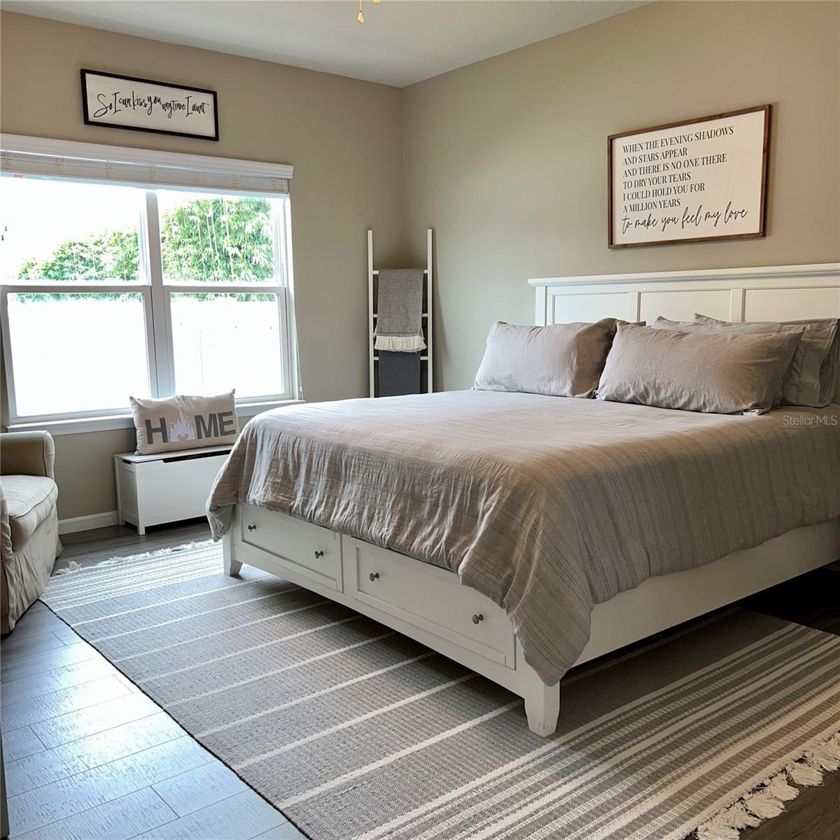 DORA LANDINGS - Residential