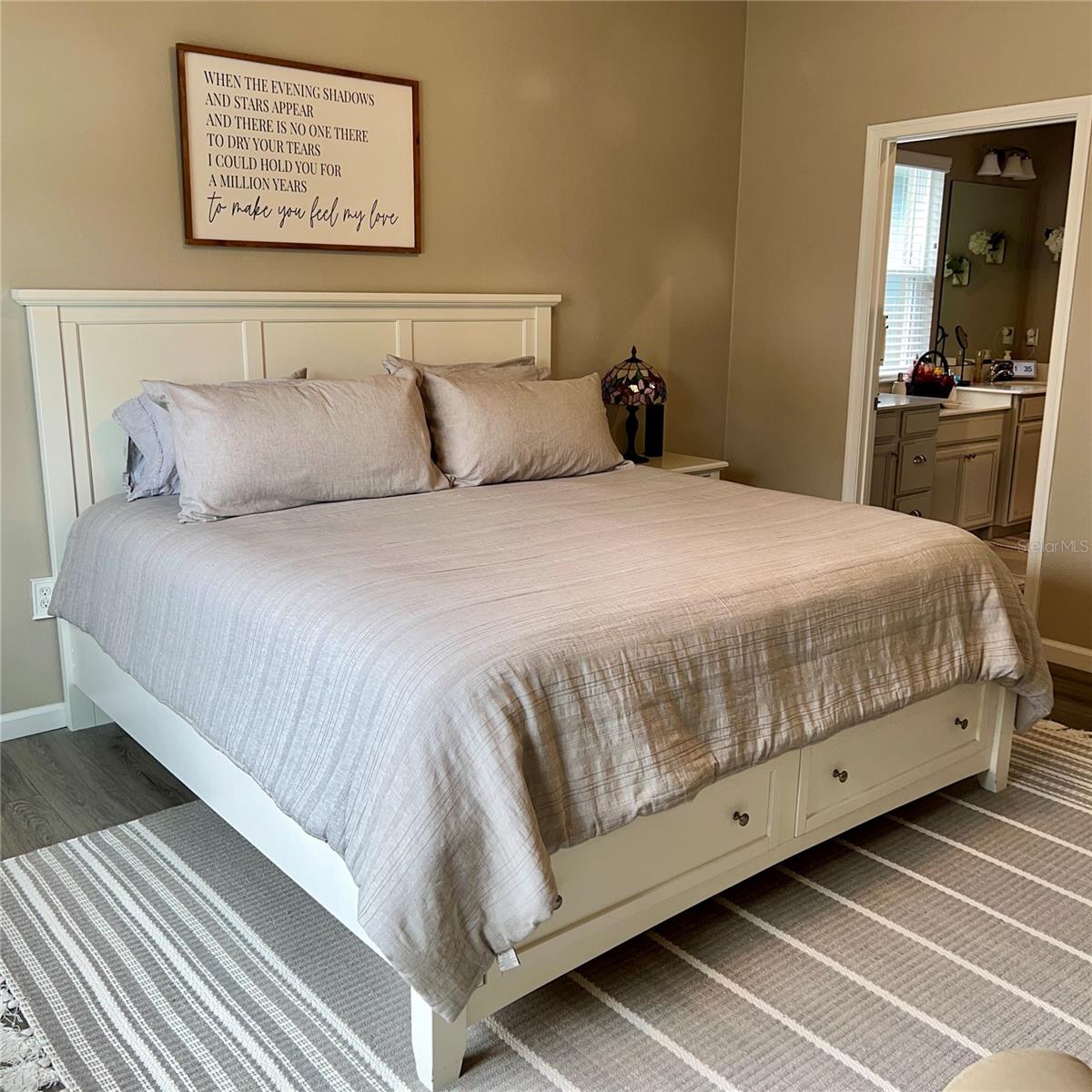 DORA LANDINGS - Residential