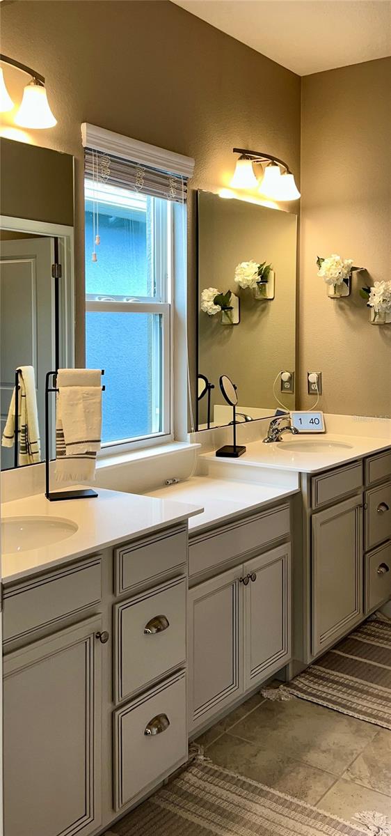 DORA LANDINGS - Residential