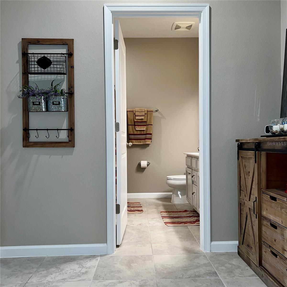 DORA LANDINGS - Residential