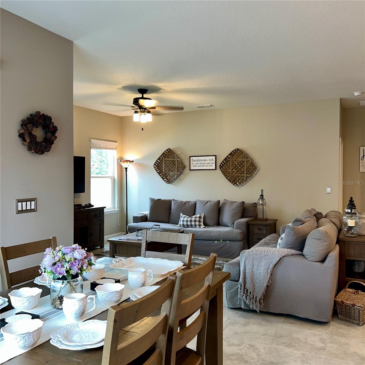 DORA LANDINGS - Residential