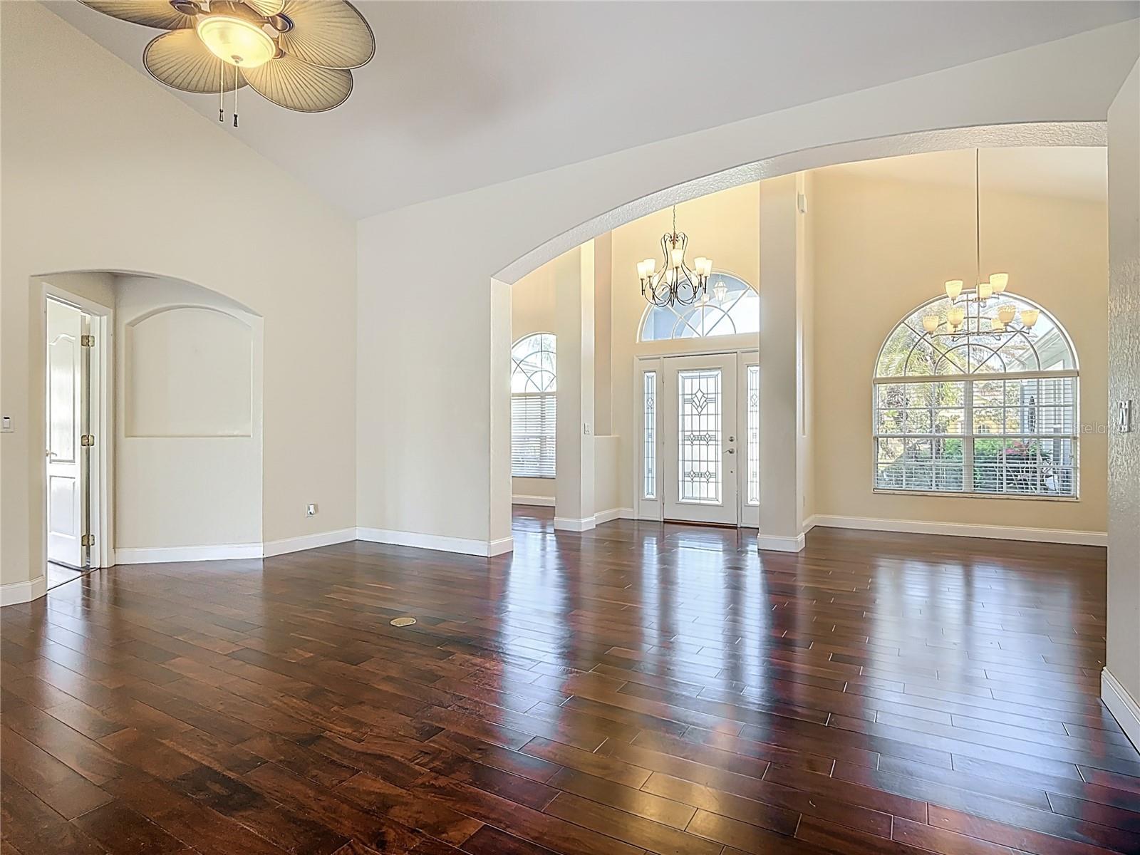 SAWGRASS UNIT 4 - Residential