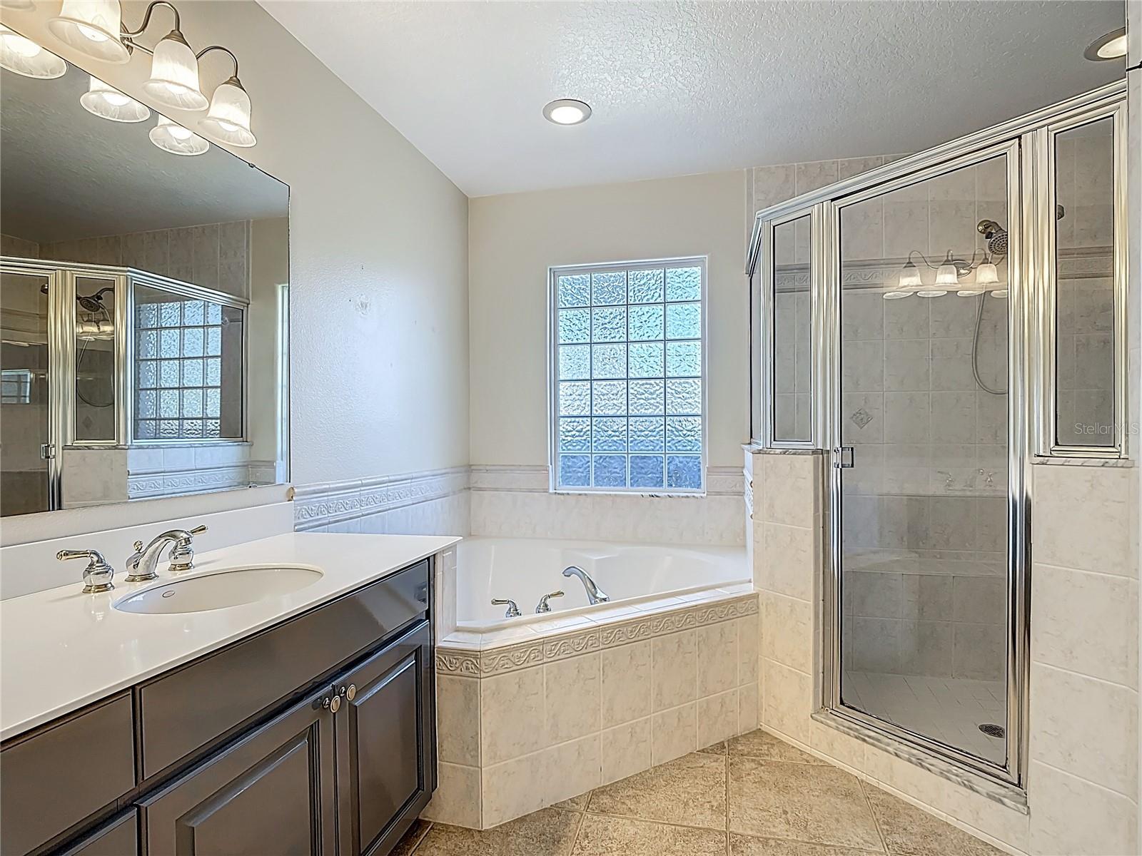 SAWGRASS UNIT 4 - Residential