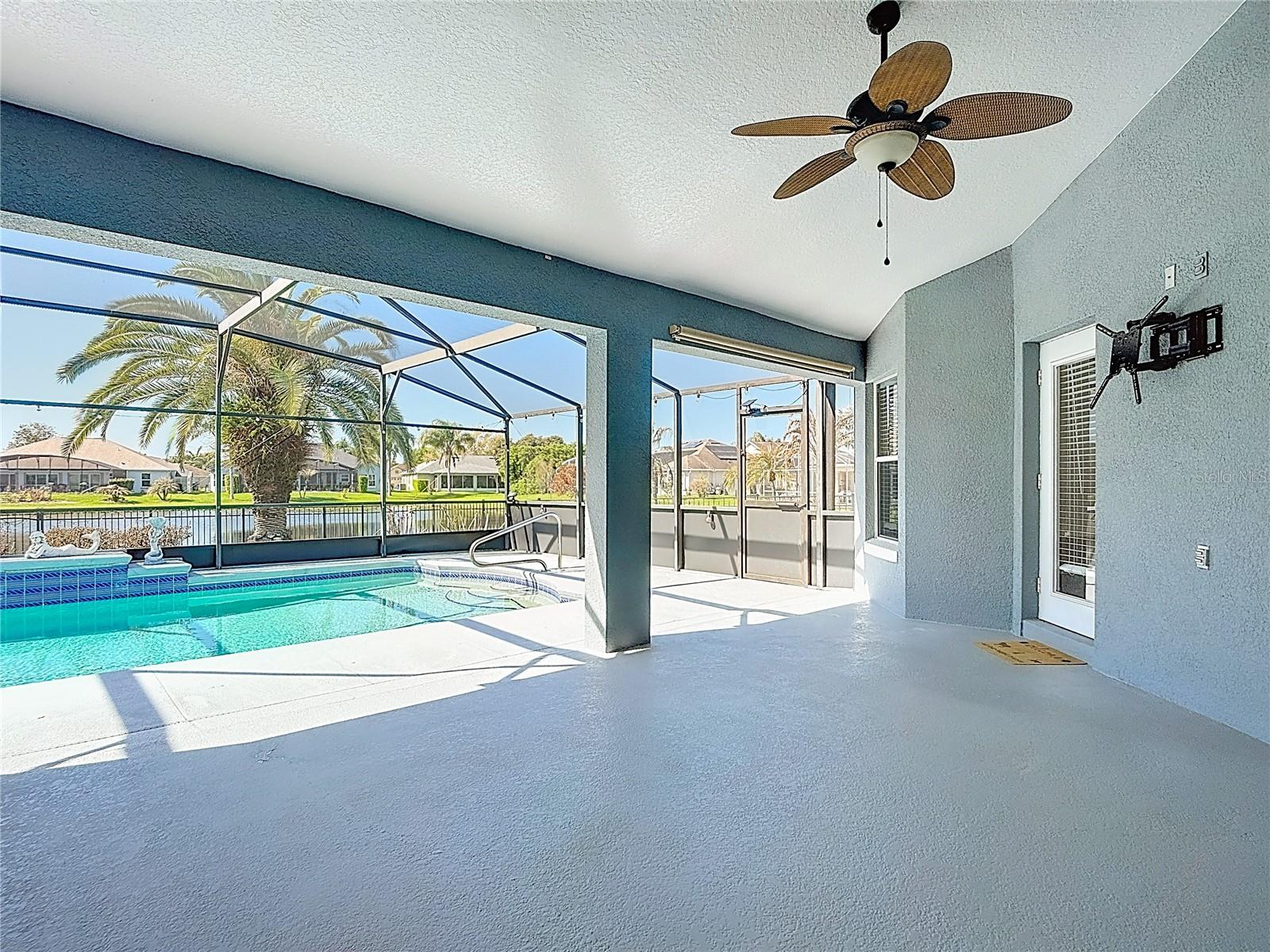 SAWGRASS UNIT 4 - Residential