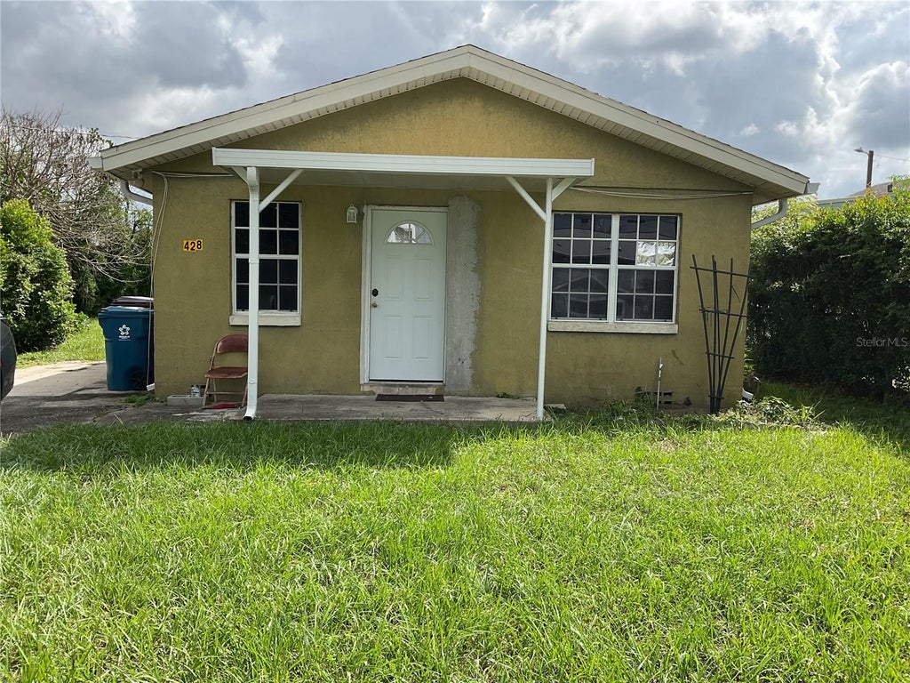 Photo of 428 F Street, Lake Wales, FL 33853 (MLS # P4939905)