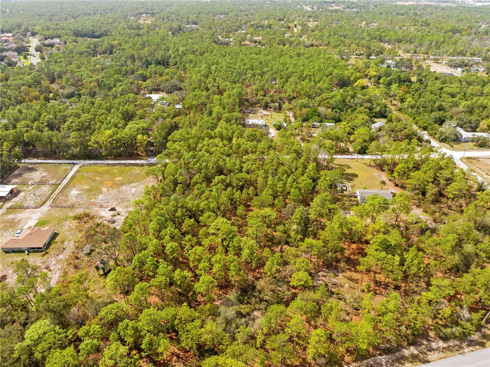 HERNANDO HIGHLANDS UNREC - Land