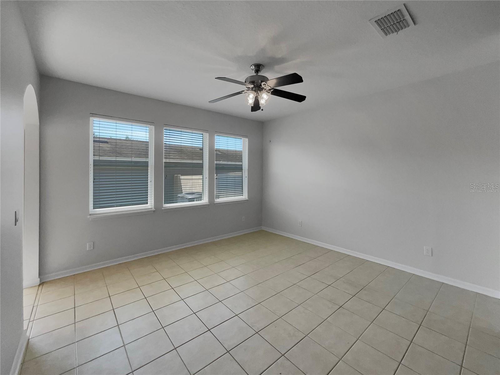 WICKHAM PARK 04 05 06 09 10 11 12 01 - Residential Lease