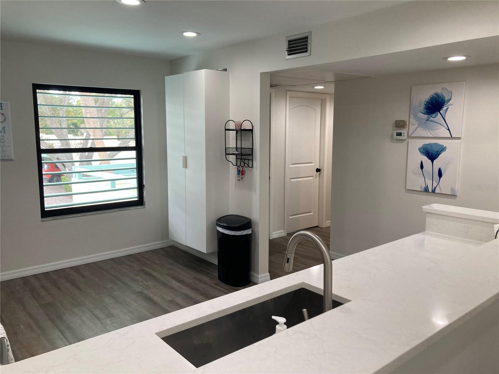 SPRING LAKES III - Residential