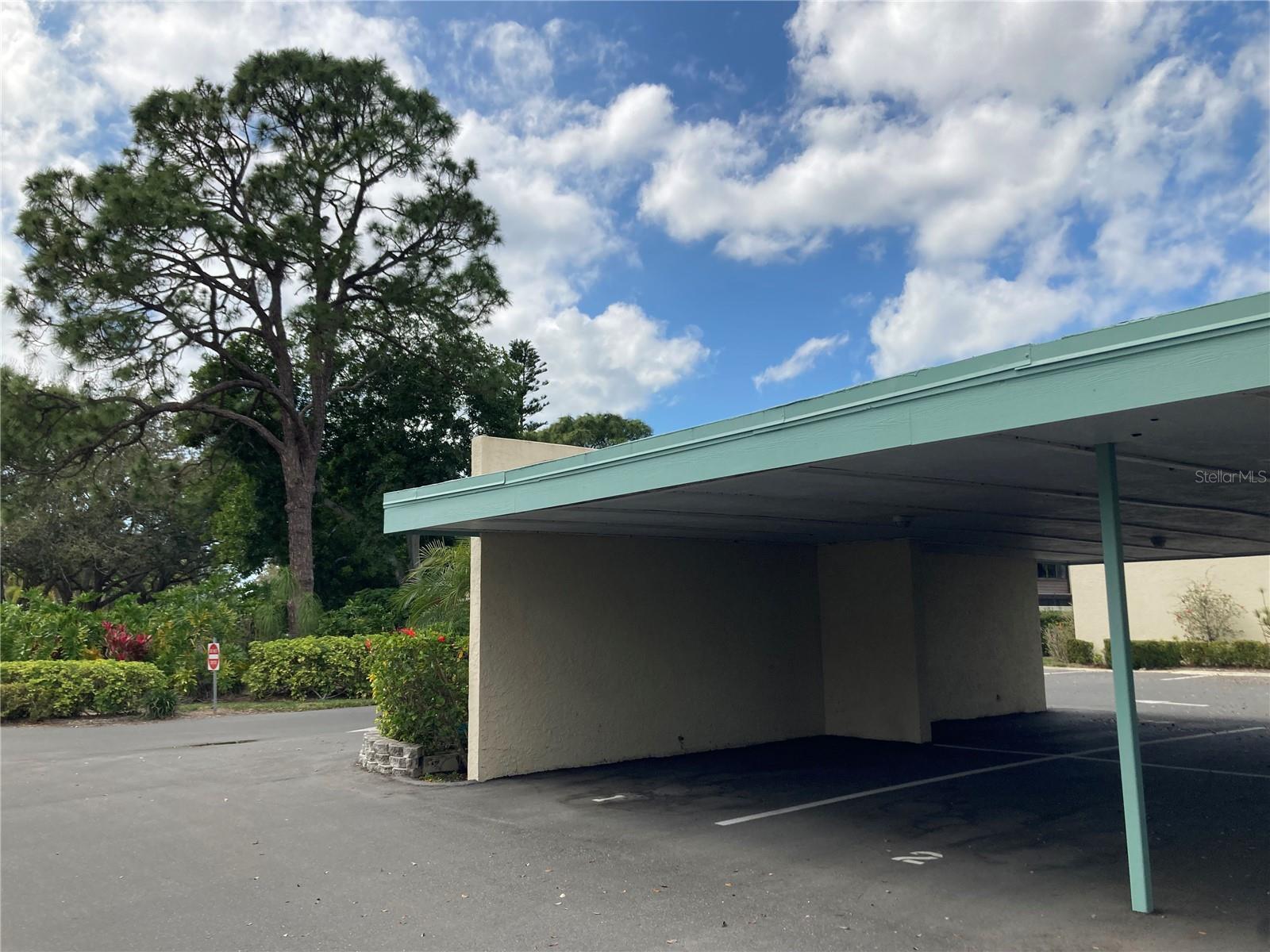 SPRING LAKES III - Residential