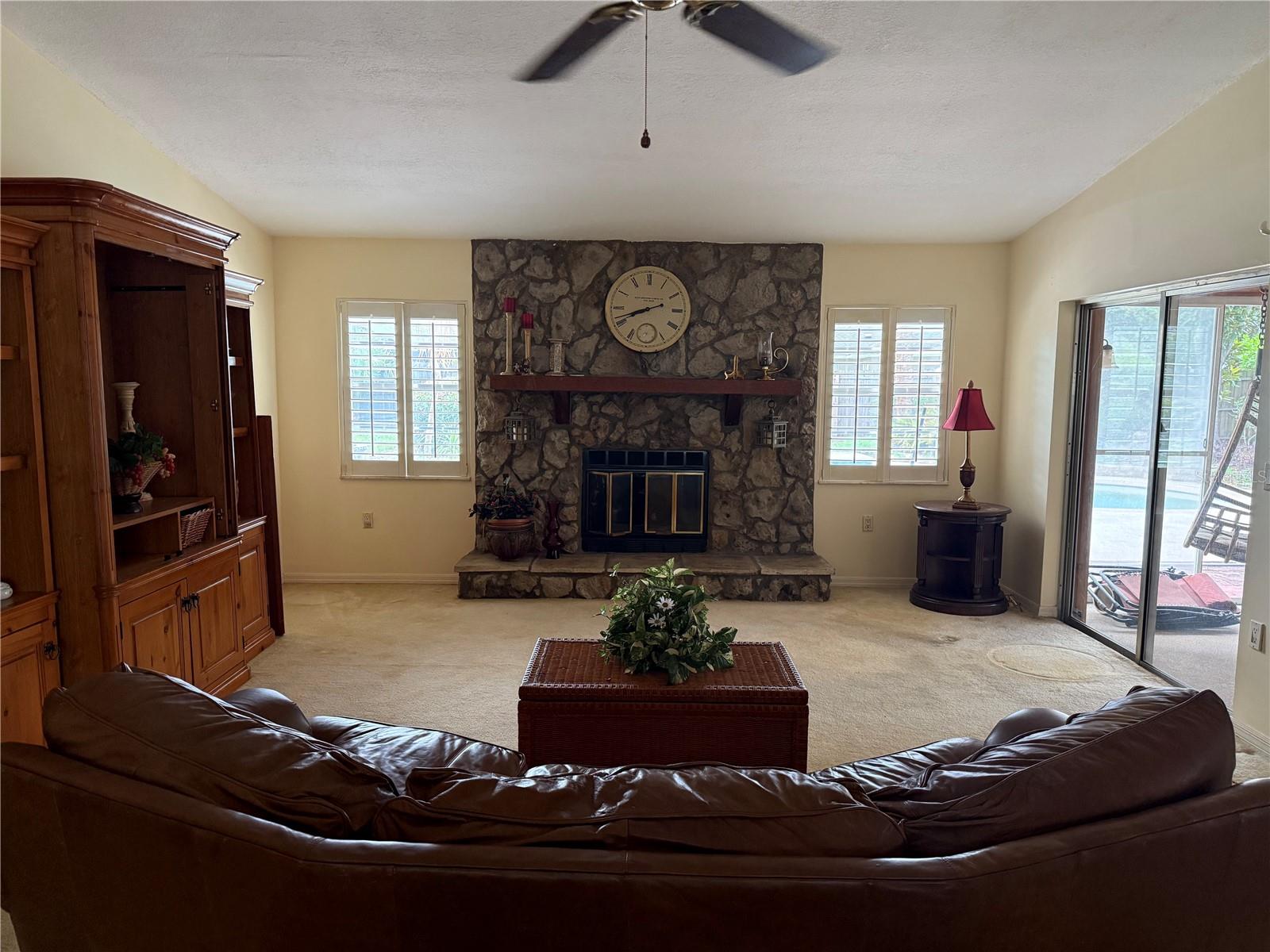 6262 SILVER GLEN COURT