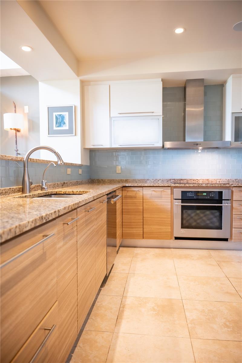 2407 PLANTATION RESIDENCES