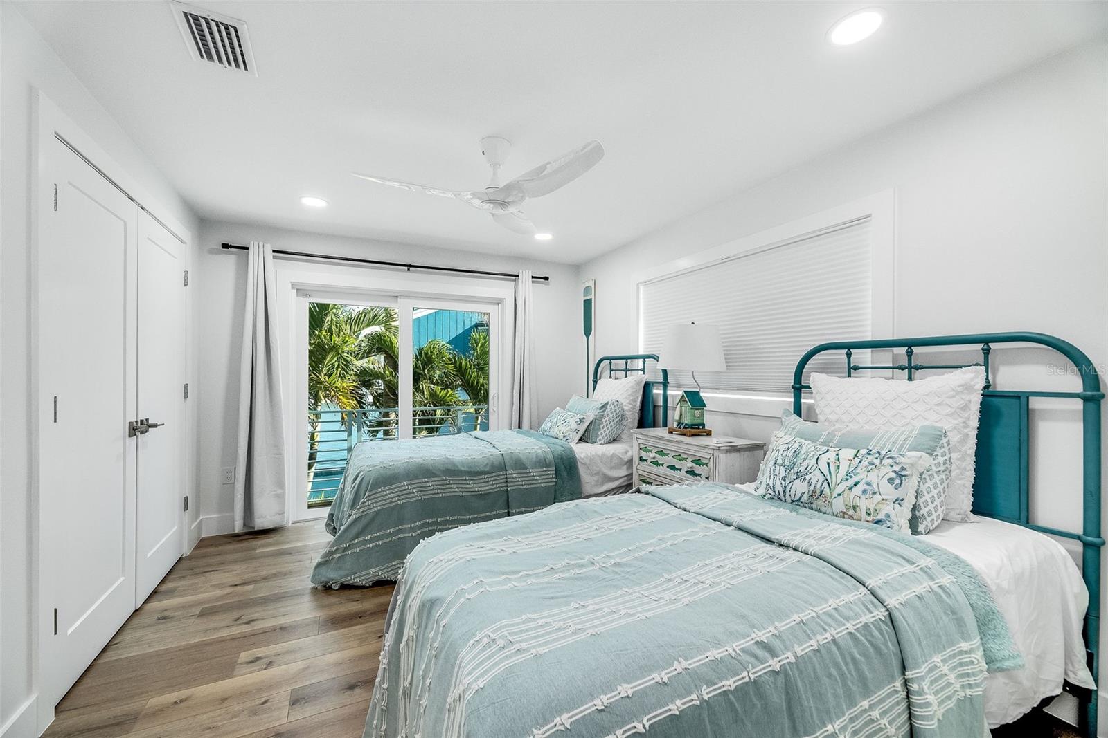 COCOA BEACH - Residential