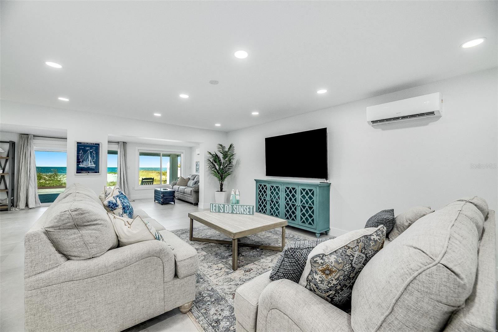 COCOA BEACH - Residential