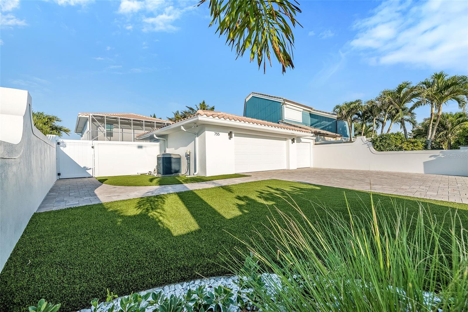 COCOA BEACH - Residential