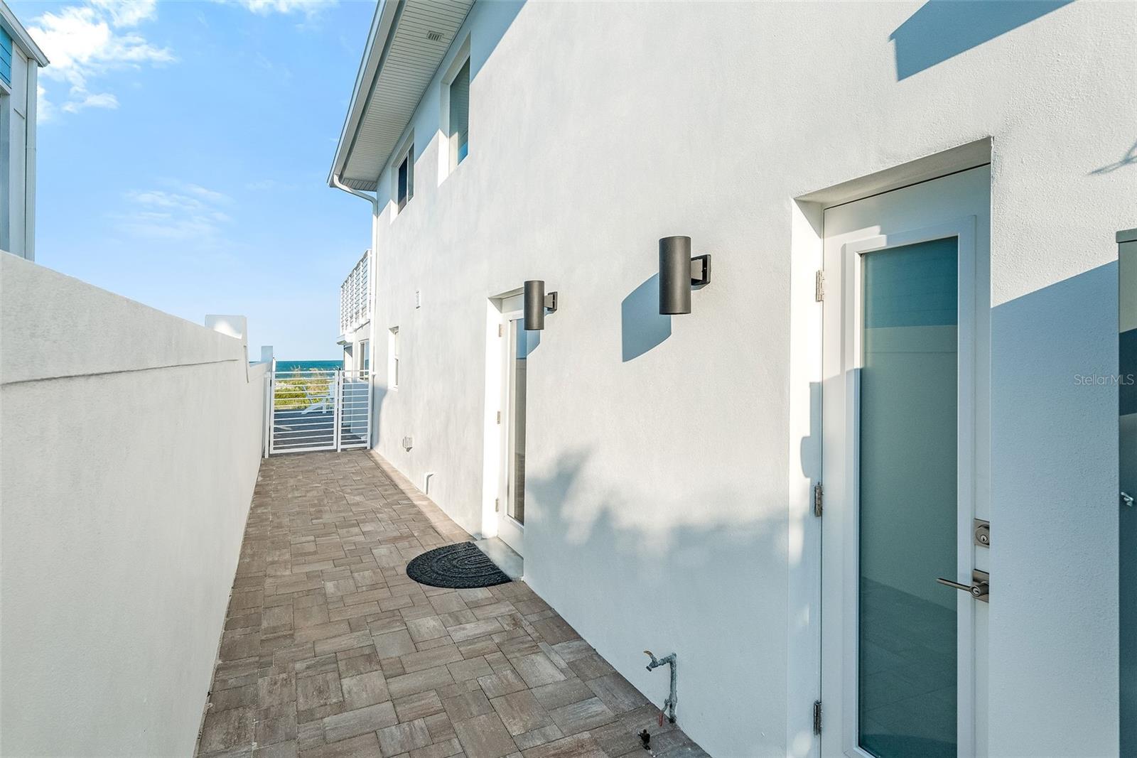 COCOA BEACH - Residential