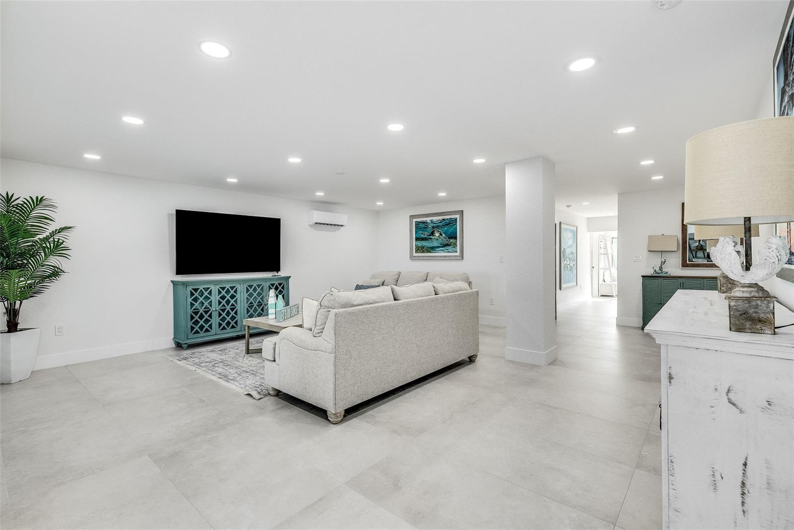 COCOA BEACH - Residential