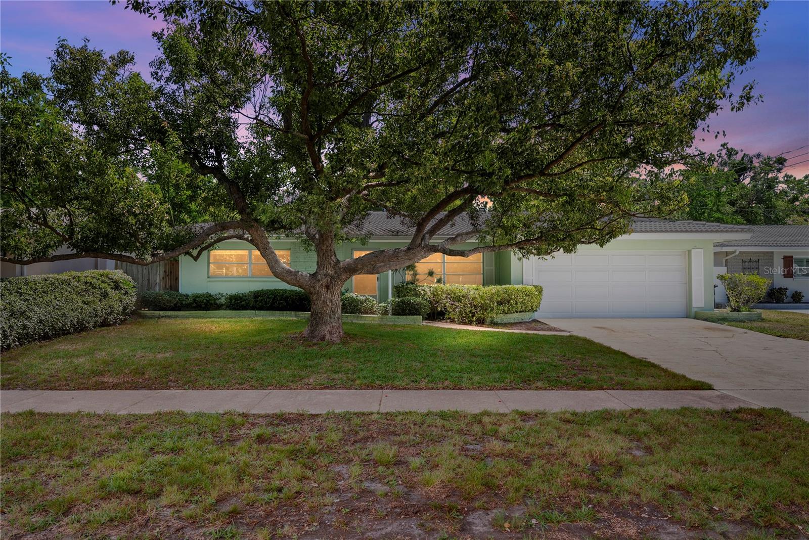 IMPERIAL PARK - Residential