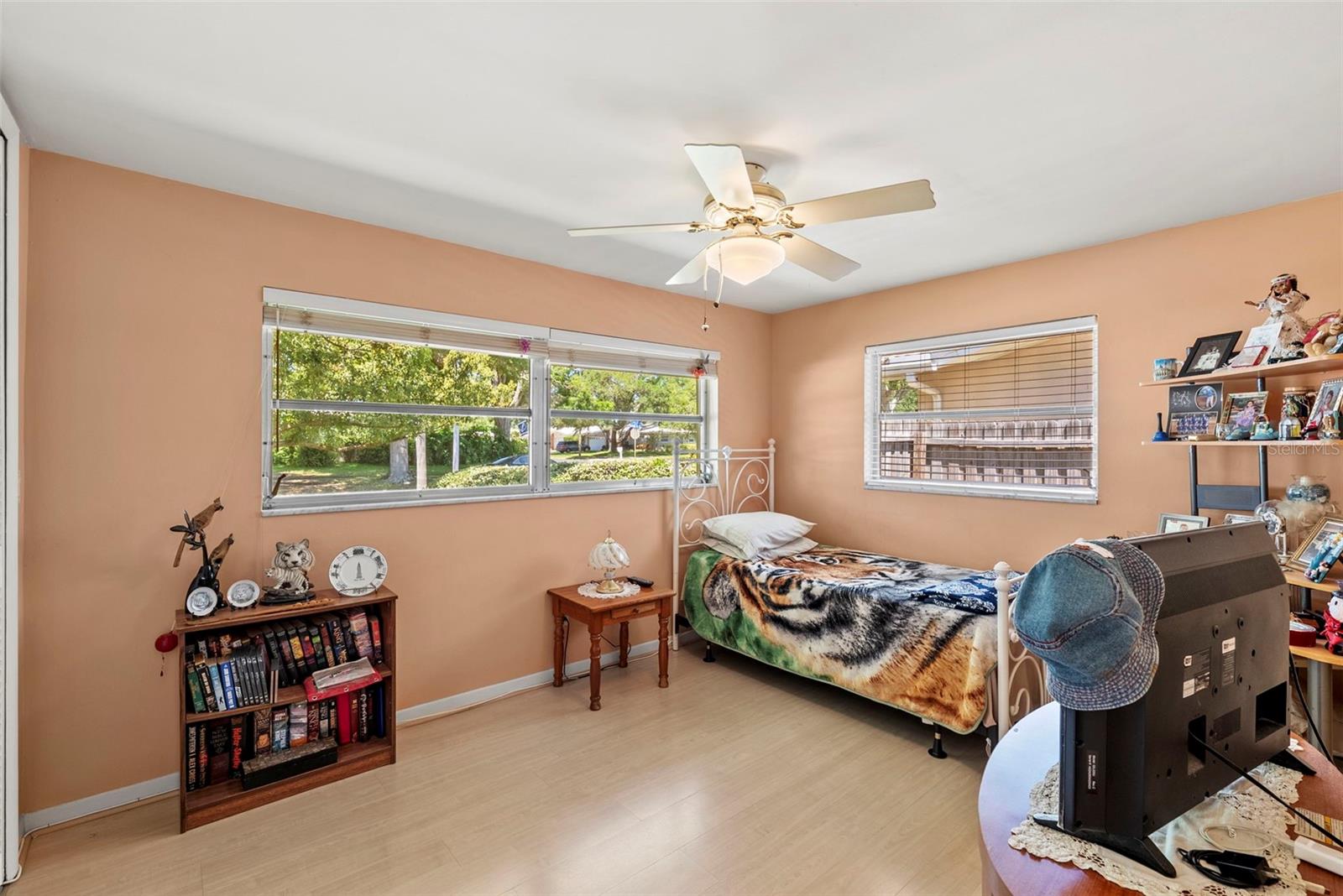 IMPERIAL PARK - Residential